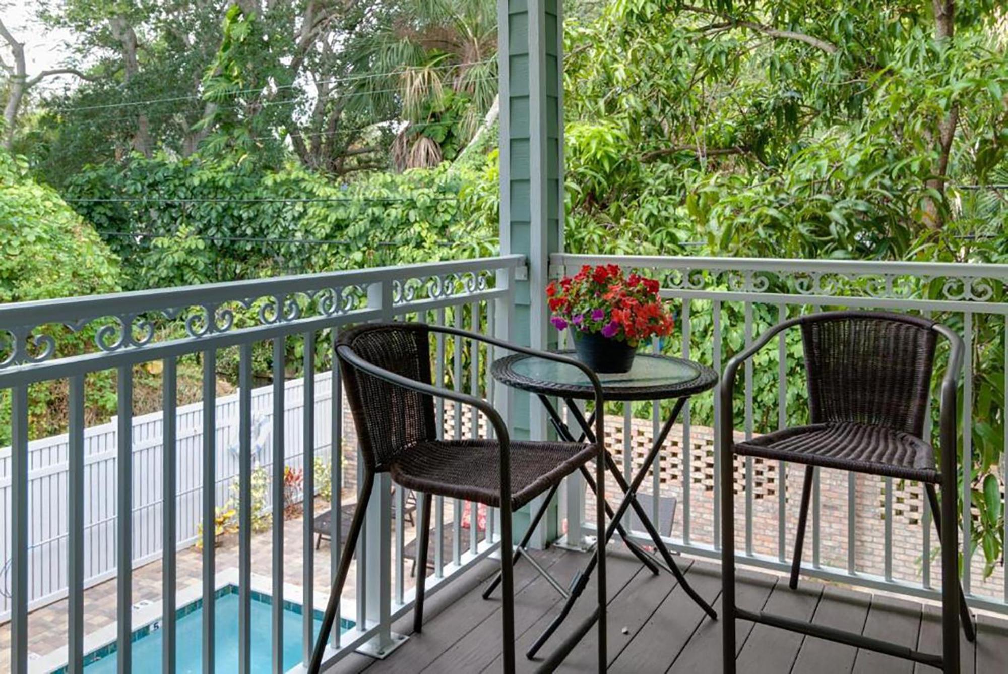 Seaglass Inn Bed And Breakfast Melbourne Beach Oda fotoğraf